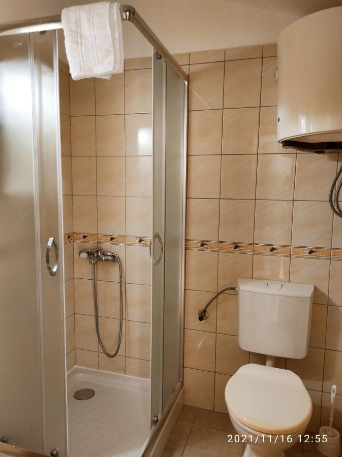 Apartmani Steni Sveti Stefan Eksteriør bilde