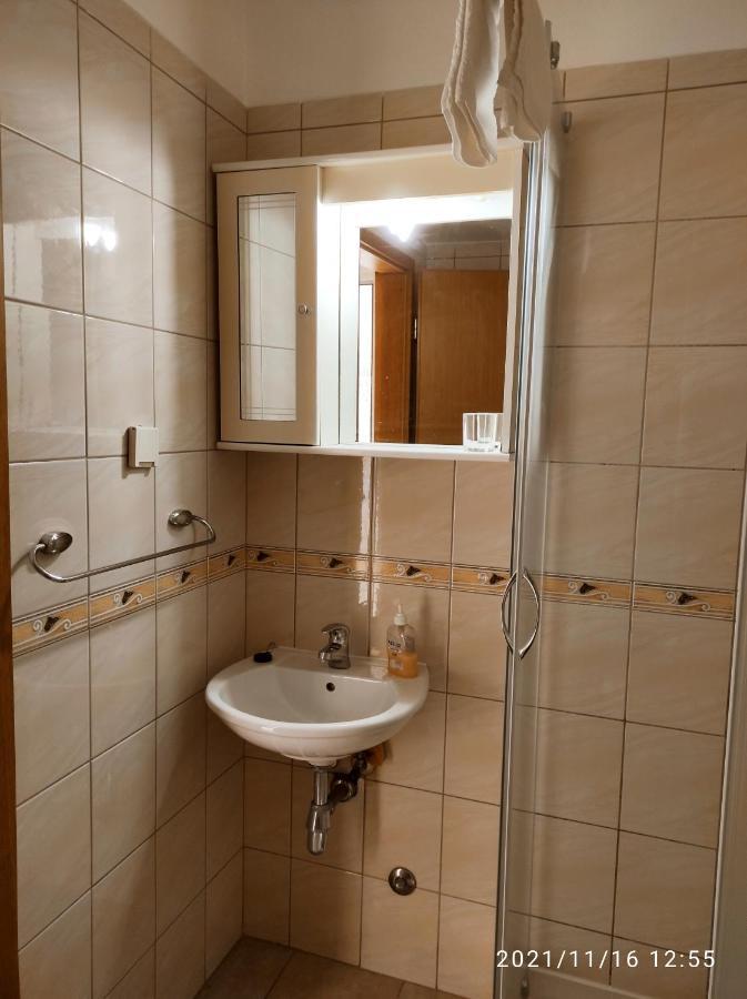 Apartmani Steni Sveti Stefan Eksteriør bilde