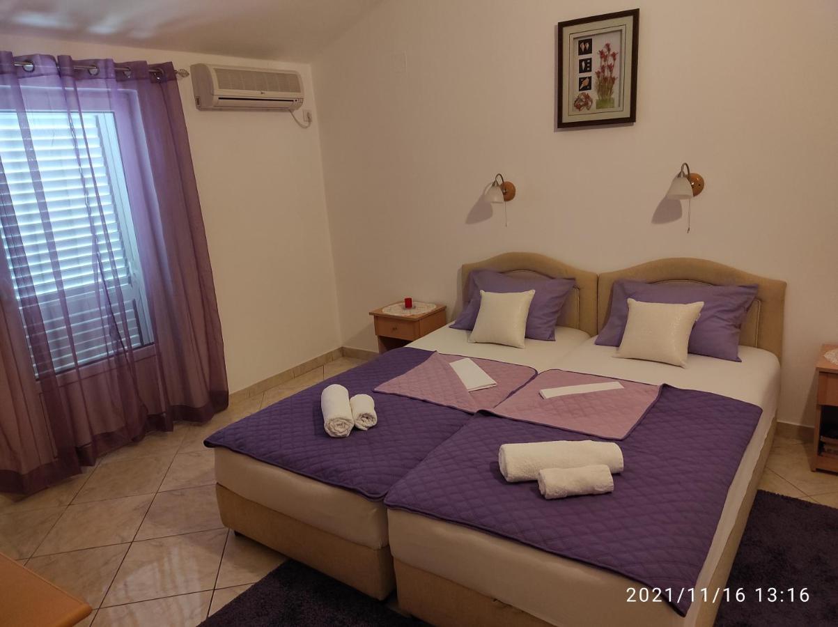 Apartmani Steni Sveti Stefan Eksteriør bilde