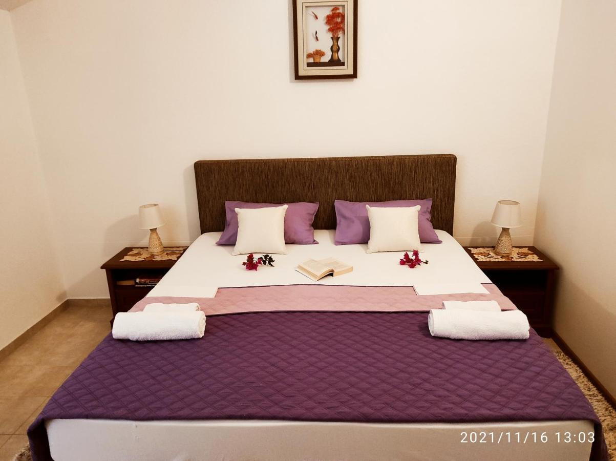 Apartmani Steni Sveti Stefan Eksteriør bilde
