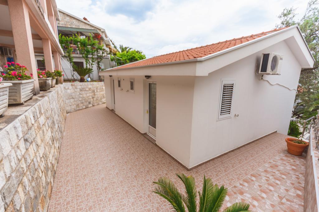 Apartmani Steni Sveti Stefan Eksteriør bilde