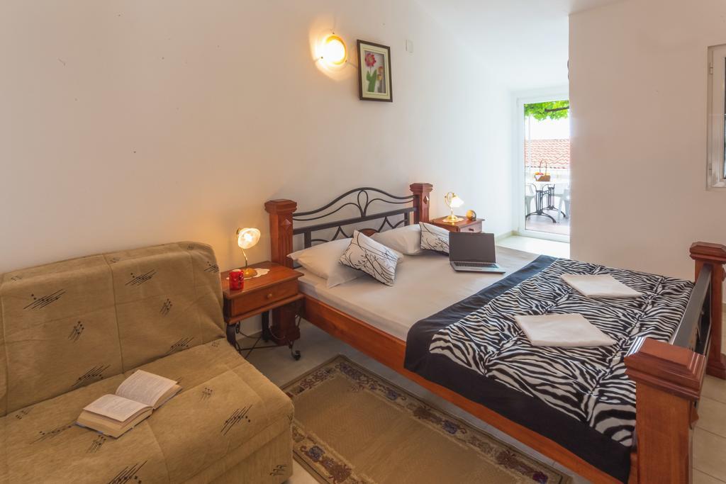 Apartmani Steni Sveti Stefan Eksteriør bilde